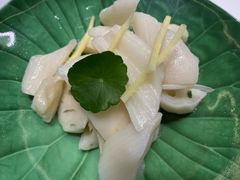 -湖畔鲁菜·二十年老字号餐厅(大明湖店)