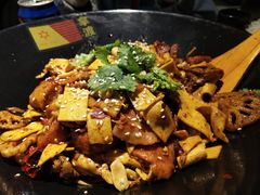 -拿渡麻辣香锅(银泰创意城店)