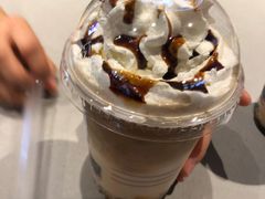 陨石拿铁-瑞幸咖啡(广东外经贸大厦店)