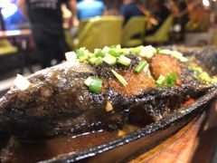-喝丢一只鞋海鲜烧烤·海肠捞饭(东关街店)