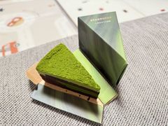 -星巴克(上海松江开元北入口店)