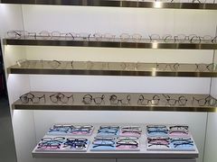 -视野联行眼镜蔡司·依视路官方授权店(顺城店)