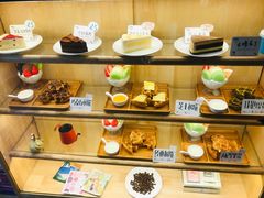 -猫的天空之城概念书店(杭州南宋御街店)