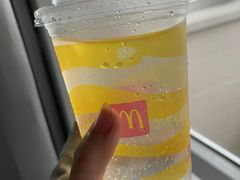 美汁源椰子水饮-麦当劳(上百万和城店)