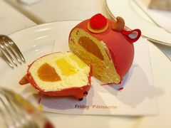 -Fridi Patisserie Cafe