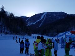 -亚布力新体委滑雪场