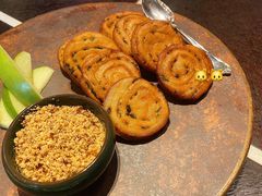 鸭肝酱伴葱油饼-杭州西子湖四季酒店·金沙厅