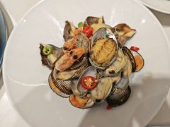 -赶海部落海鲜城(海阳路店)