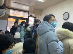 等位区-曹宝林砂锅麻辣烫(星光路店)