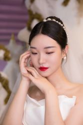 -欣薇婚纱(新源乐汇城店)