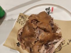 -梅利汴京烤鸭•开封豫菜地标店(东大街店)