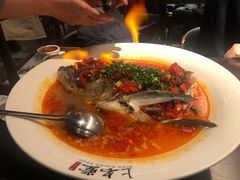 -上名堂·鱼头好吃(体育场路店)