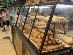 面包甜点陈列柜-Ole 面包房(华润万象城店)