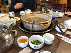 -东巴谷野生菌火锅餐厅