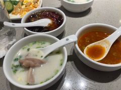 -海底捞火锅(公益西桥店)