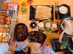 -云晓光头烧烤吧(川沙绿地店)