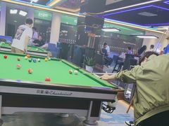 -中8台球俱乐部(龙跃大厦店)