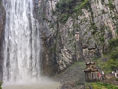 -刘伯温故里景区百丈漈