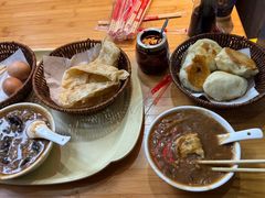 -穆彦华逍遥镇胡辣汤(岗坡路店)