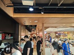 -老牌坊云南鱼豆花火锅(哈西万达店)