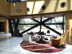 -上海滴水湖皇冠假日酒店