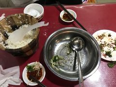 -谢老五跷脚牛肉·非遗传承店