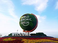 -东港音乐喷泉广场