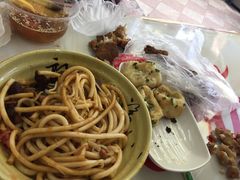 -鸿通城购物中心