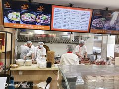 -闫家驴肉老店(华电一校店)