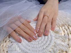 -悦指间美甲美睫