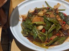 -关东小磨东北菜(上海长风大悦城店)