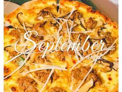 -I HOLIC艾豪丽披萨(KKone店)