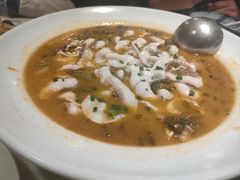 老坛酸菜鱼-周渝食惦·酸菜鱼精致川菜(横岗店)