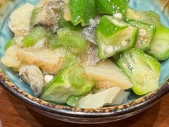 -8PINTS八品脱·日料·烧鸟·精酿小酒馆(莘庄店)