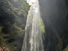 -龙水峡地缝景区