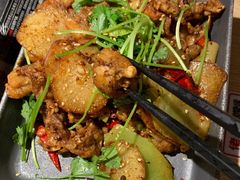 馋嘴香锅牛蛙-佬肥猫(周浦万达店)