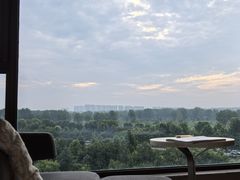 -南阳建业森林半岛假日酒店