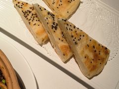 -八府香鸭·啫啫煲(华山路店)