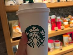 -星巴克臻选(上海今潮8弄店)