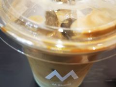 -M Stand(杭州萧山万象汇店)