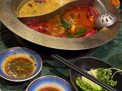 -麻田会 ·鲜活现烹·牛蛙火锅(珠江新城维家思广场店)