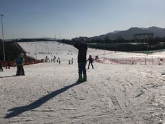 -华彬猛犸滑雪场