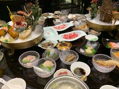 -半岛翡丽海鲜自助餐厅(观风亭店)