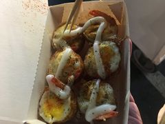 -六合夜市