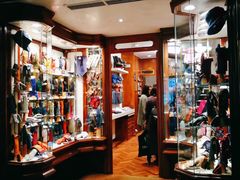 -文艺复兴百货(米兰大教堂广场店)