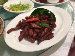 -泓历皇朝酒店(东亭店)