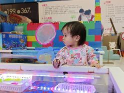 -孩子王(巴南万达广场店)