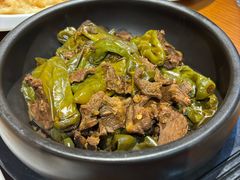 牛肉炒尖椒-海兰江石锅饭(水上店)