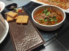 -铜锣湾·有麝自然香(渝北财富中心店)