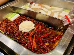 -百年川椒重庆老火锅(光谷店)